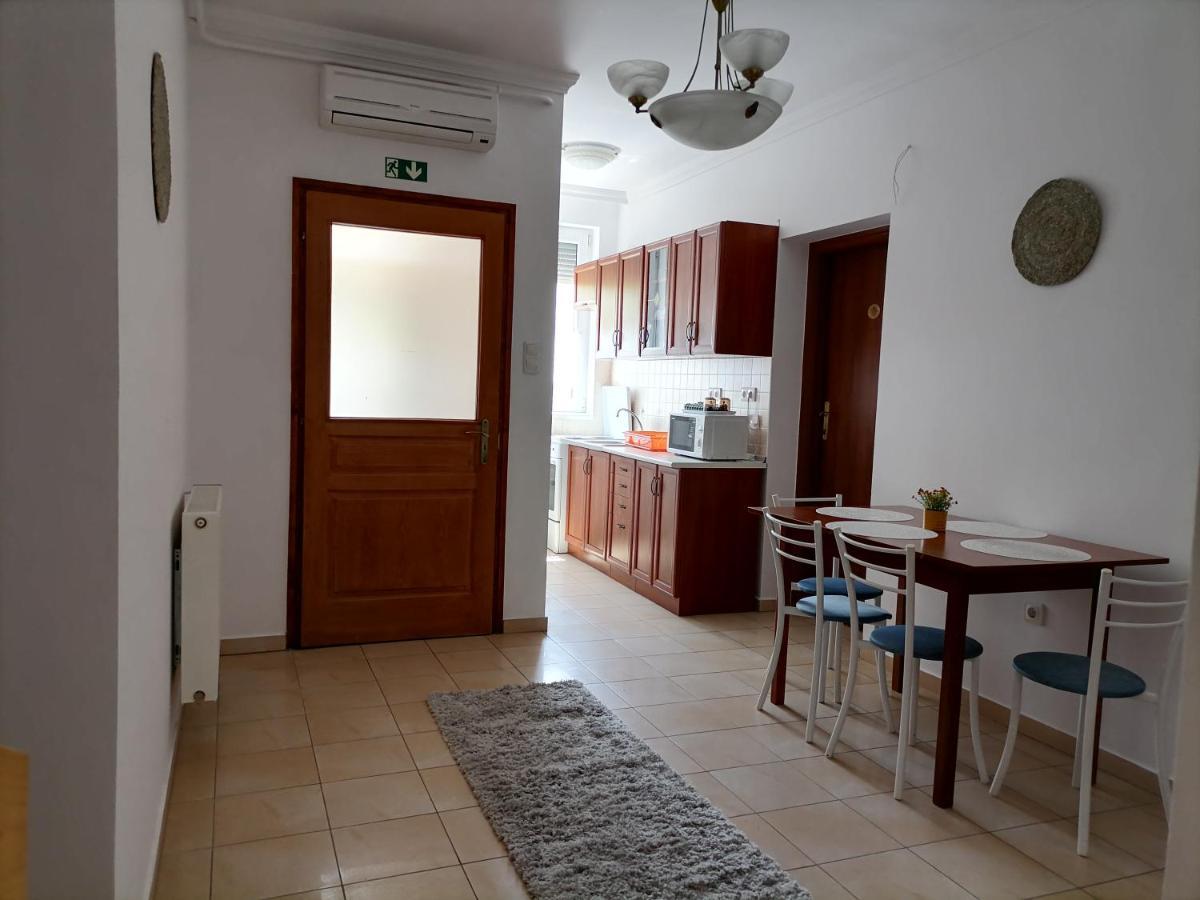 Aqua Oazis Apartman Hajdúszoboszló 外观 照片