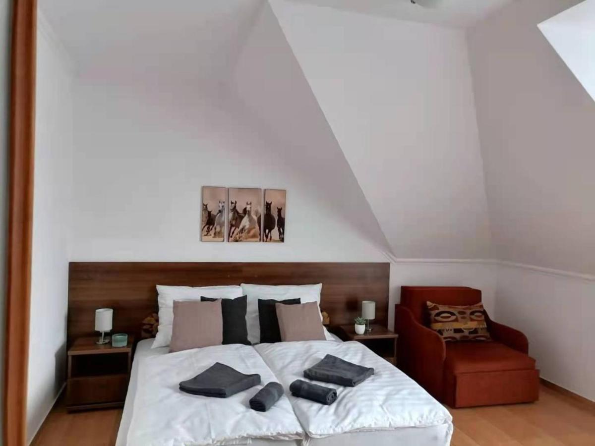 Aqua Oazis Apartman Hajdúszoboszló 外观 照片