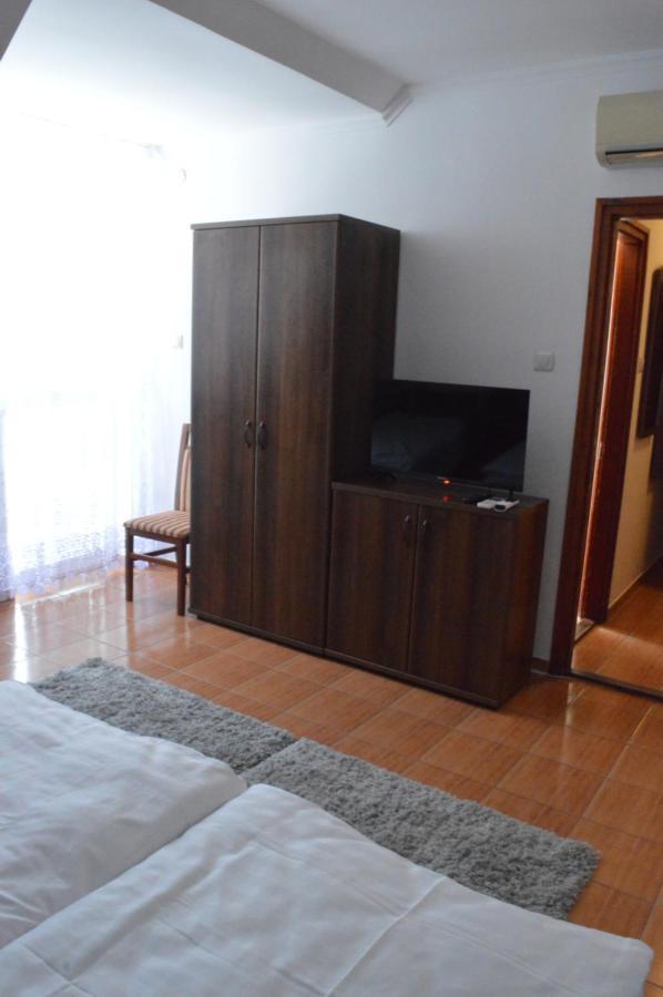 Aqua Oazis Apartman Hajdúszoboszló 外观 照片