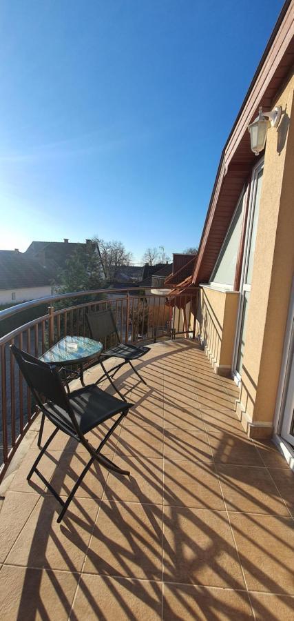 Aqua Oazis Apartman Hajdúszoboszló 外观 照片