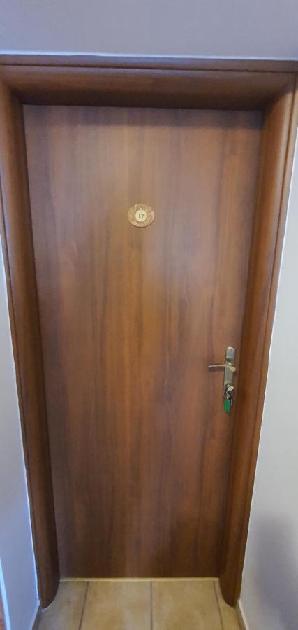 Aqua Oazis Apartman Hajdúszoboszló 外观 照片